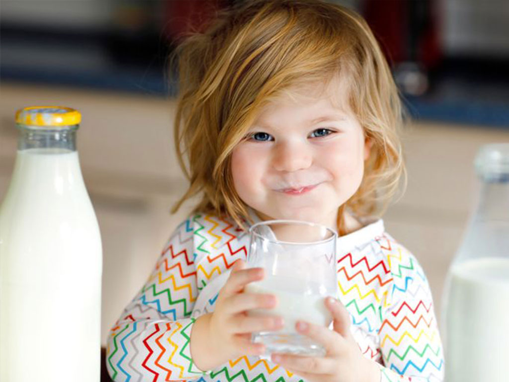 چرا باید روزانه شیر بخورید؟