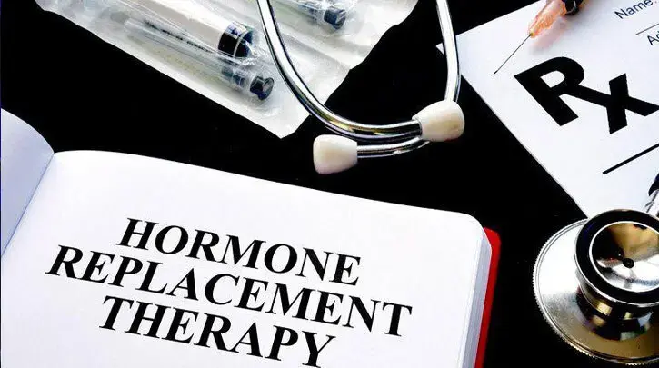 ارتباط بین هورمون درمانی یائسگی و سرطان پستان Roxanne Nelson، RN، BSN
